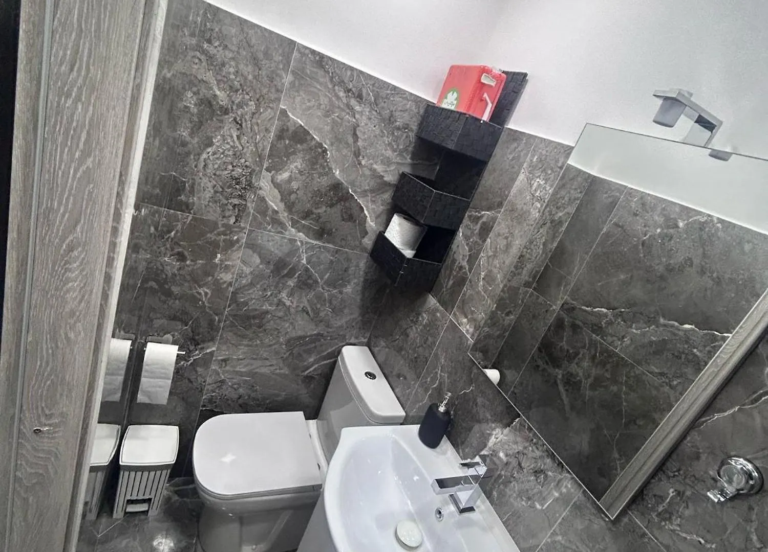 Dogana Apartament Catania 0*,